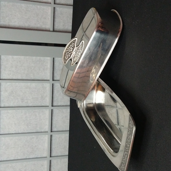 Vintage Stainless Steel Butter Dish and Lid - Picture 6 of 6